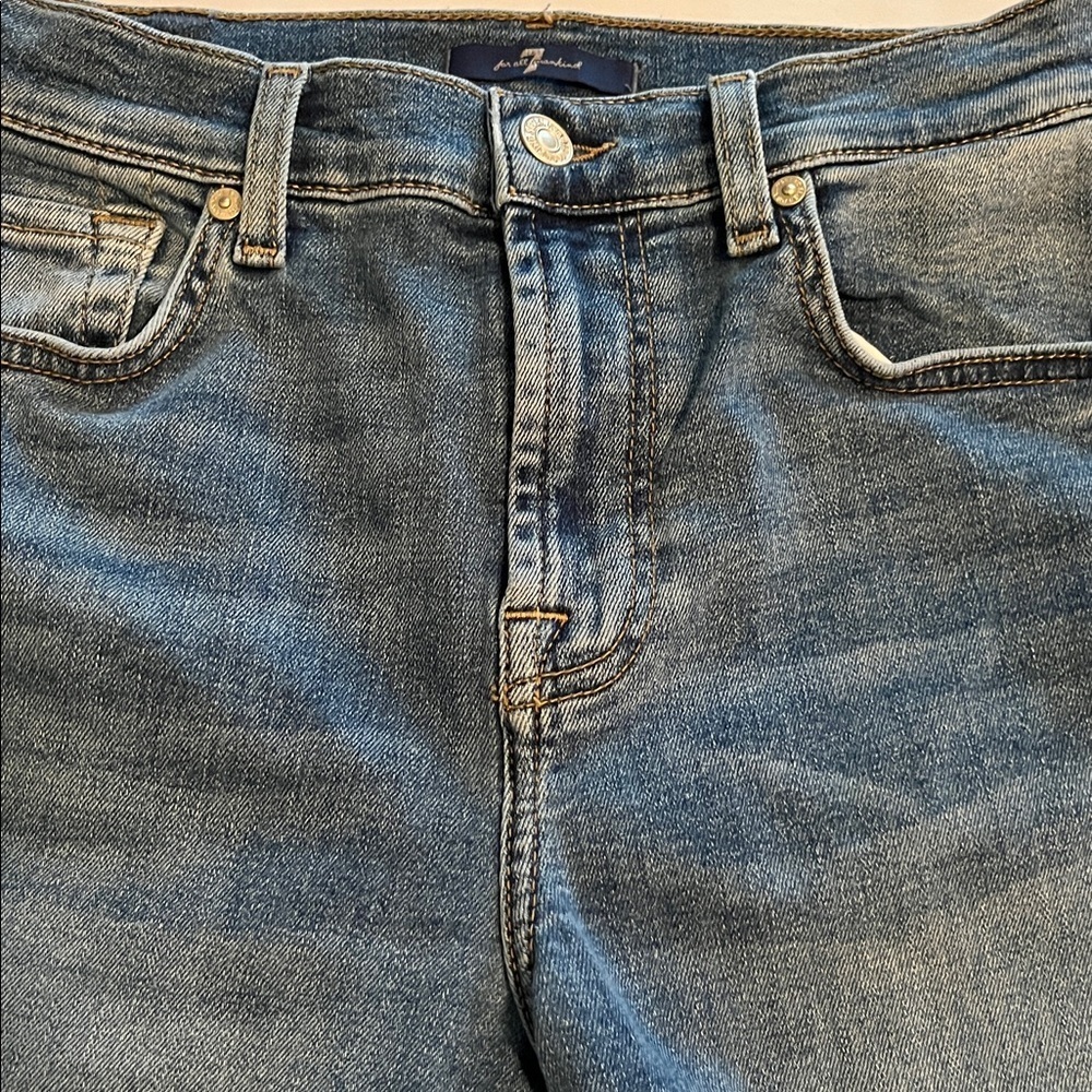 7 For All Mankind Women's Wide Leg Flare Jeans in Medium Blue - Picture 15 of 16